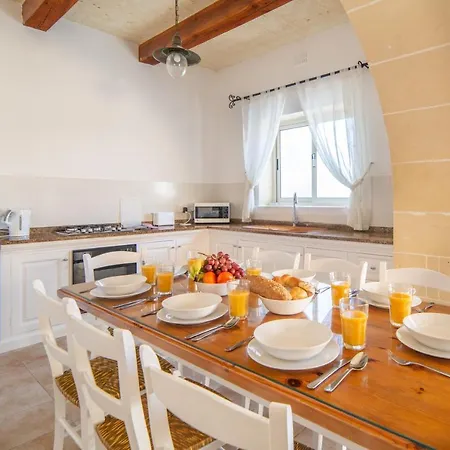 Sophia Holiday Сasa de vacaciones Għasri